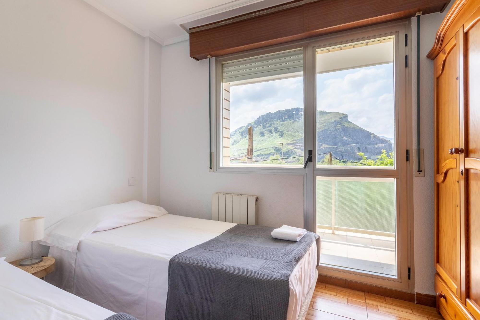 La Arena Apartamentos Zierbena Exteriör bild