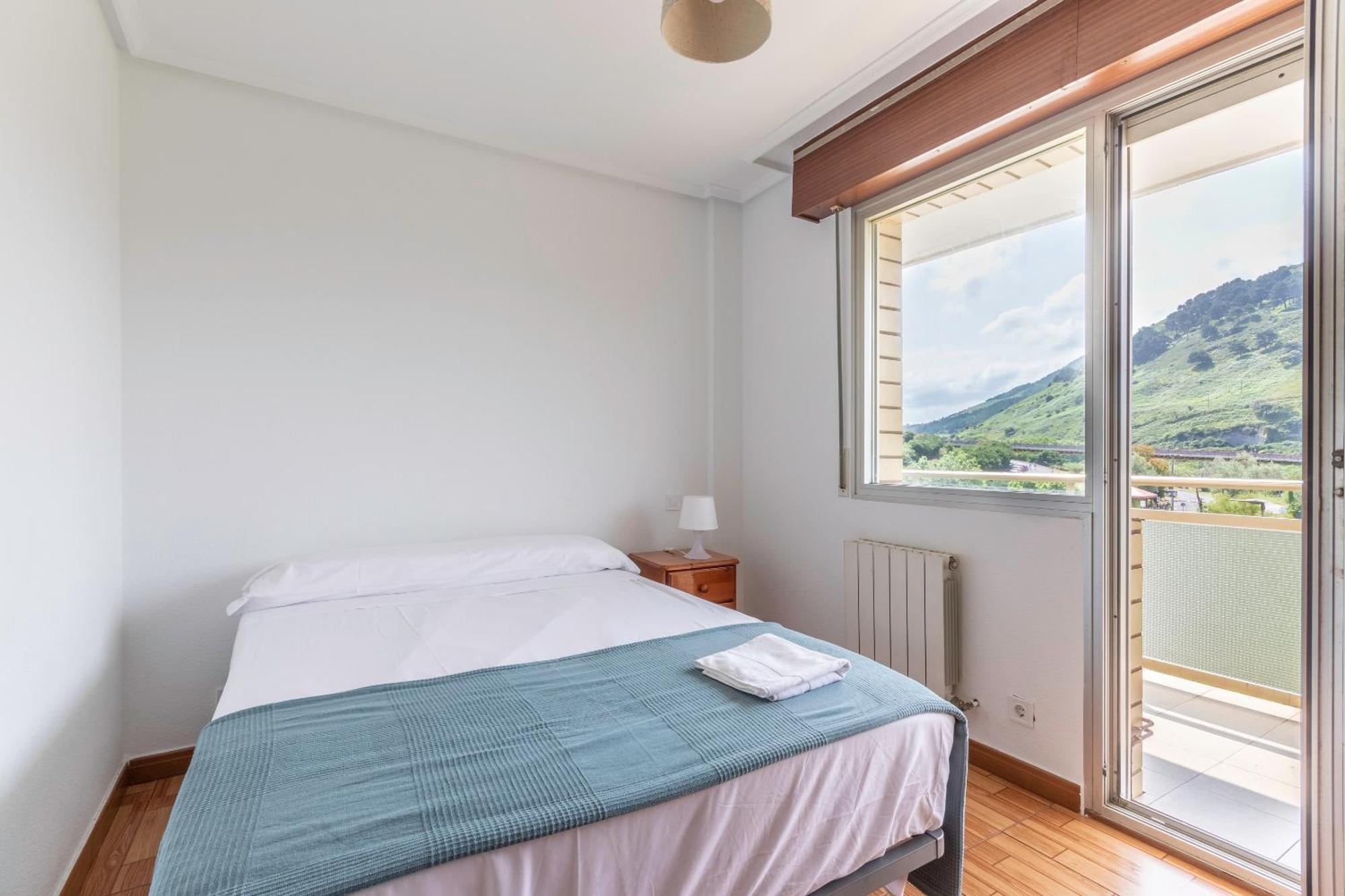 La Arena Apartamentos Zierbena Exteriör bild