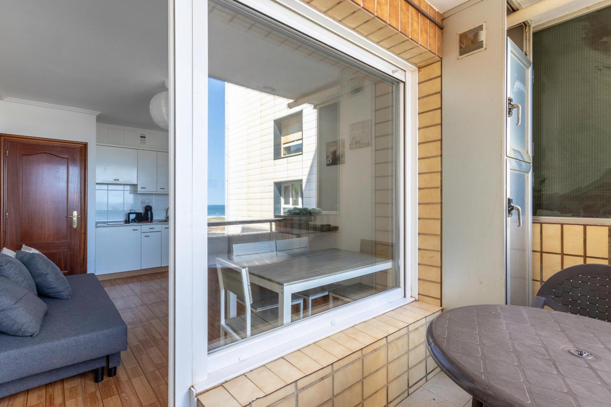 La Arena Apartamentos Zierbena Exteriör bild